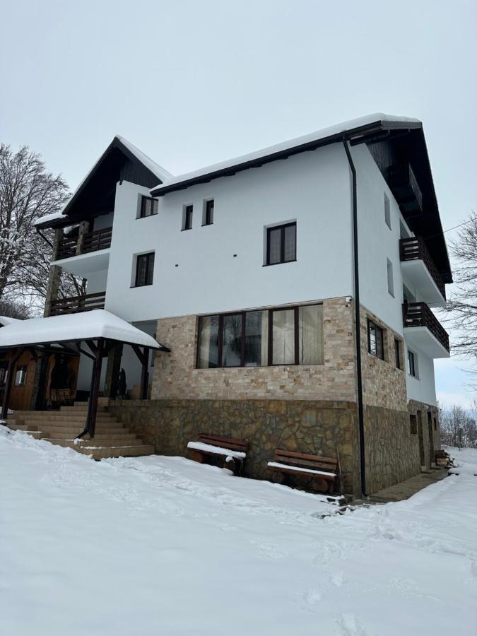 Elim Residence Mînăstirea Humorului Eksteriør billede